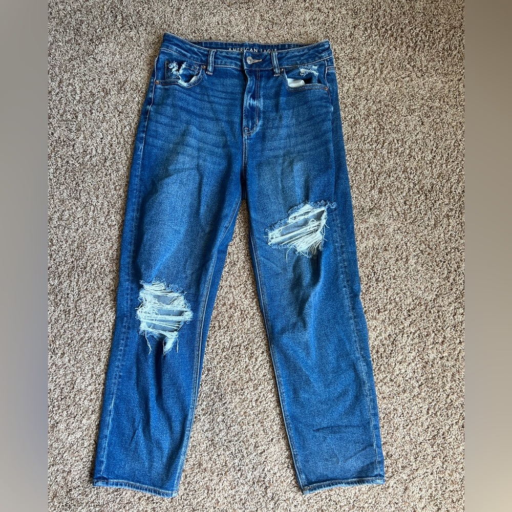 American Eagle mom jeans size 10